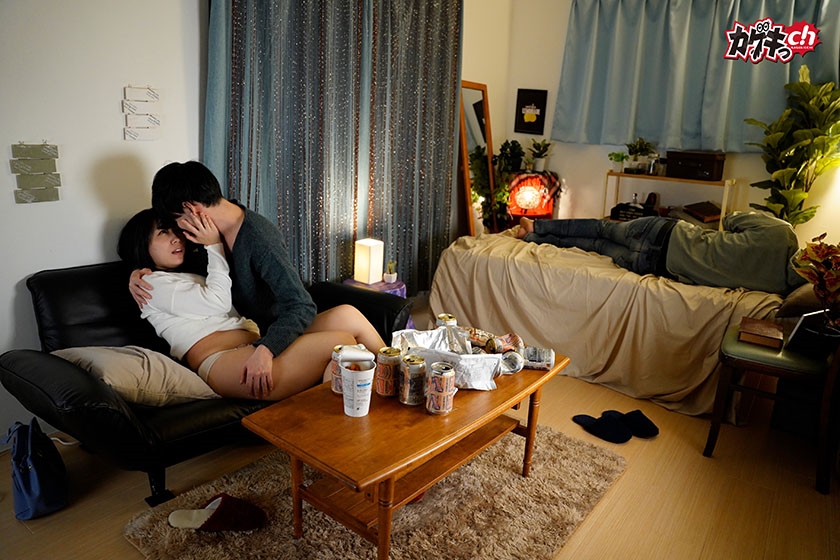 友達の家で、友達の寝ている横で、友達の好きな人と…。欲望剥き出しでハメまくる禁断の寝取りセックス 長瀬広臣 みひな 010