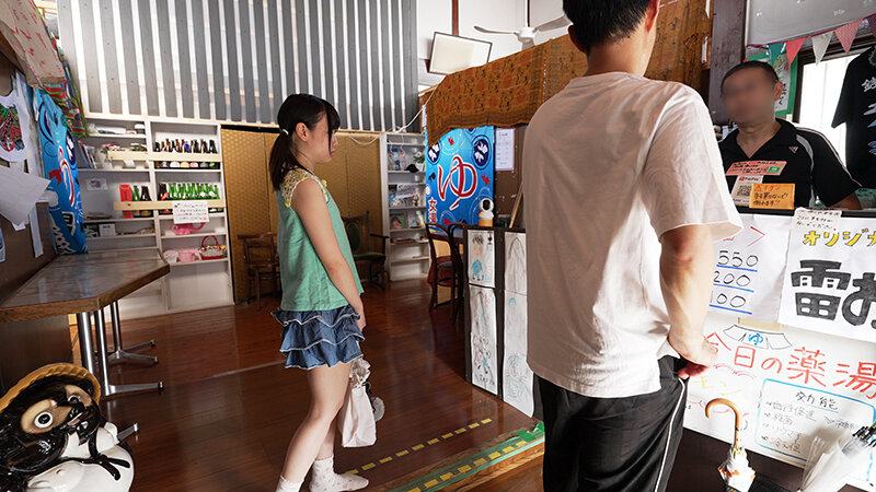 銭湯で見知らぬおじさんのおちんちんをワザと勃起させてもてあそぶ痴女っ子たち。｜エロ動画・アダルトビデオ｜FANZA動画 015