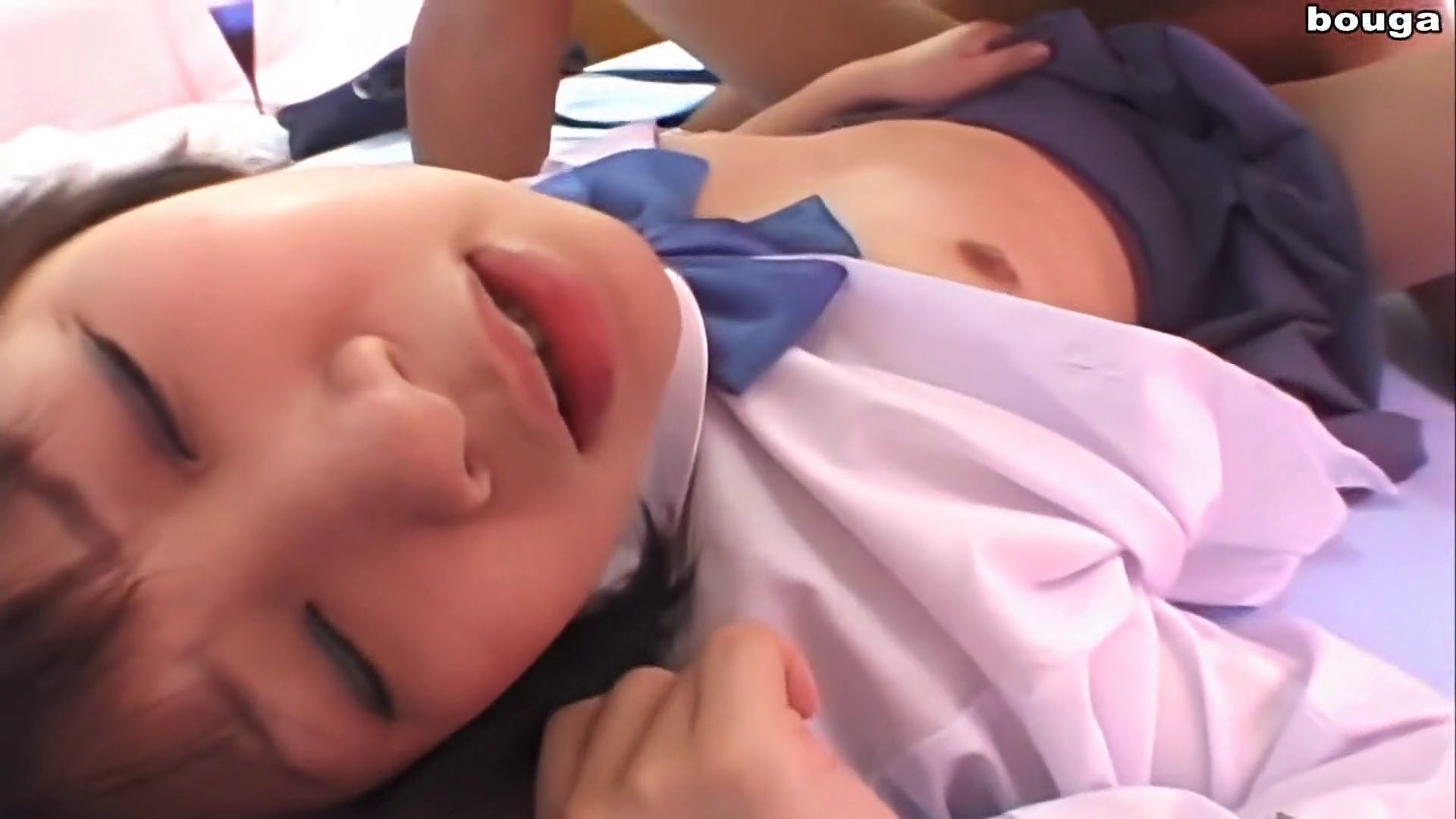 GIRLS&BOUGA 公園でサボってる暇なJKに声かけてみた忘我。初めての大人のおもちゃに我を忘れ制服のままハメ潮吹きながら何度も逝きまくる若い忘我はいいものです。 | Tokyo-Hot 東京熱 008