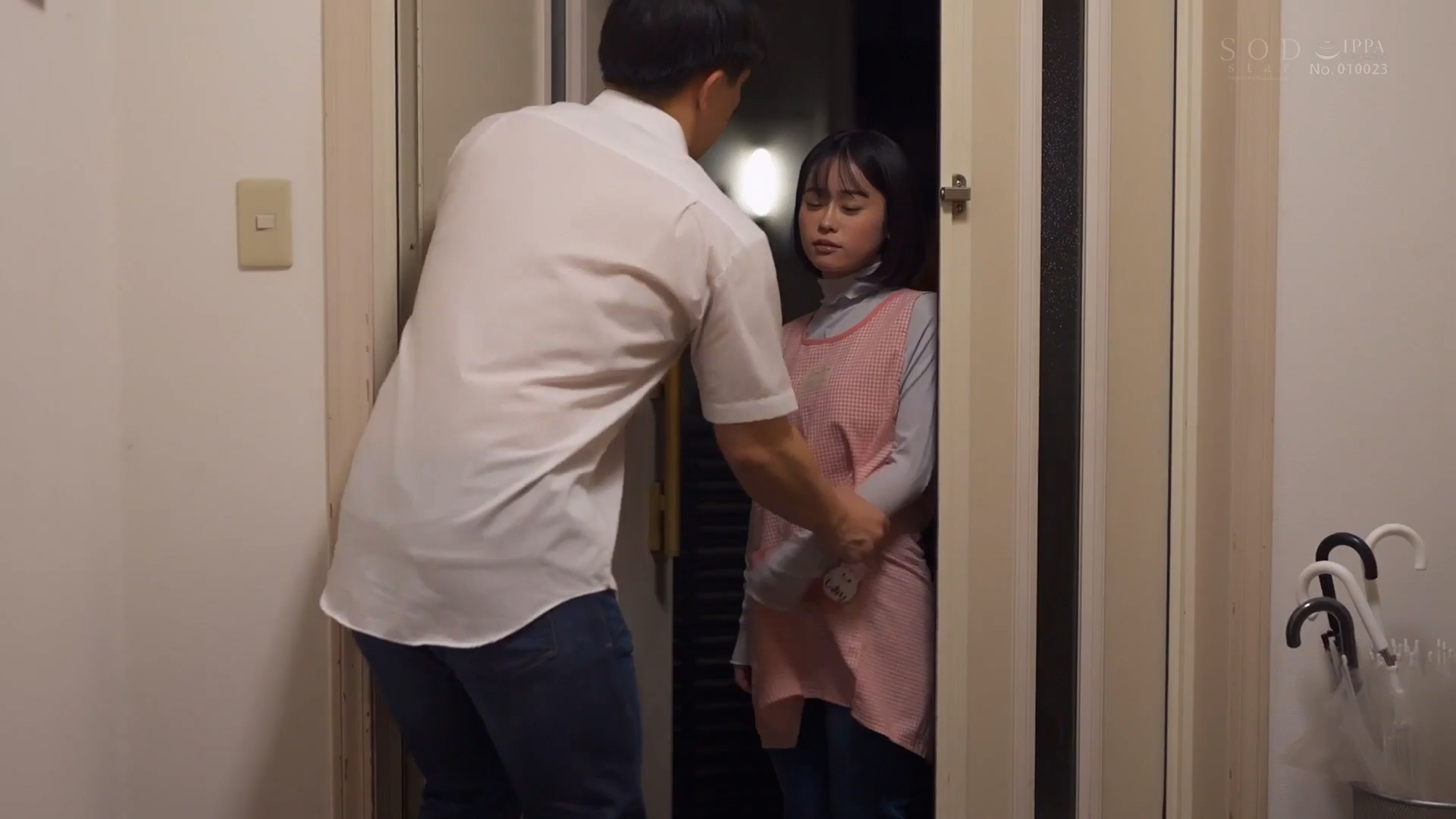 息子が通う保育園の美人先生と妻子が実家に帰省中に自宅密会をして1週間ヤリまくった絶倫不倫セックス MINAMO｜エロ動画・アダルトビデオ｜FANZA動画 038