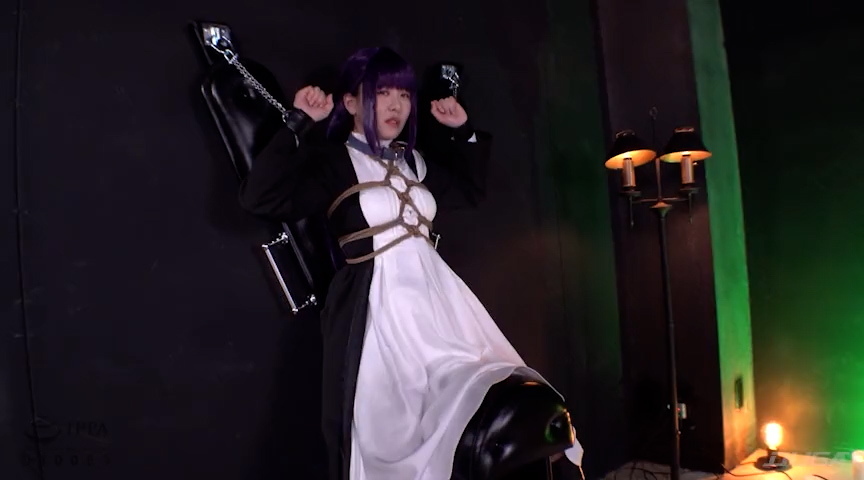 美少女魔導師フ●ーレン＆フェ●ン×Wギ●チン中出し集●●●×大量ザーメンぶっかけ かな＆こなつ 020