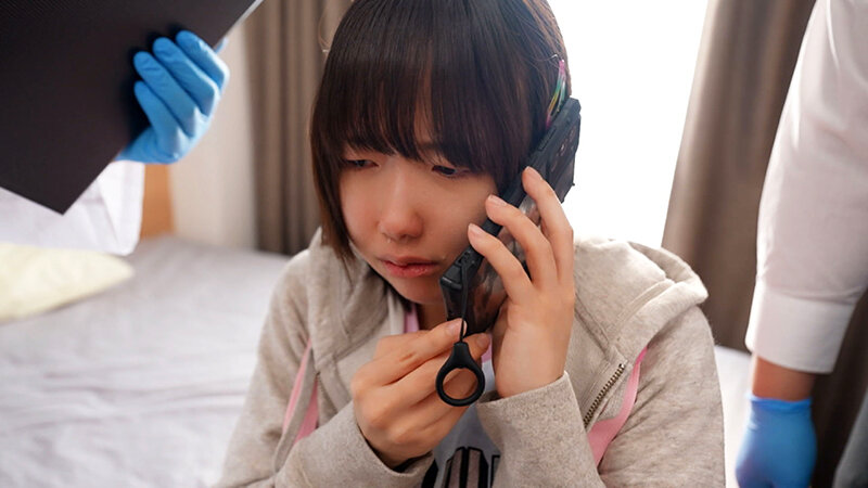 【50％OFFキャンペーン第1弾】 低身長140cmの炉利娘で媚薬拘束痙攣人体実験「母に連れられて怪しい治験バイトに来ました。」ミニマム美少女かりな 谷田かりな 001