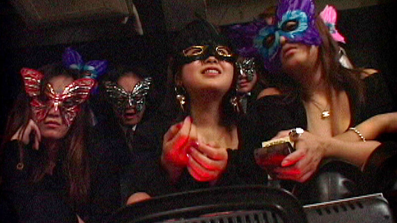 ダメっ！イっちゃう！みんな見ないで！ 観客の前でイカされる女たちの凄い痙攣 衝撃の激ヤバ映像集 ULTRA ORGASM BEST 007