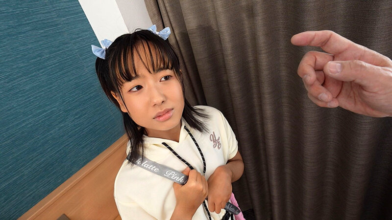 褐色美少女が売り飛ばされた末路!140cmの小身体が電マ地獄で崩壊するまでクリ責めされビシャビシャずぶ濡れ大量潮吹き!デカチン引き裂きピストンで生中出し 谷田かりな 015