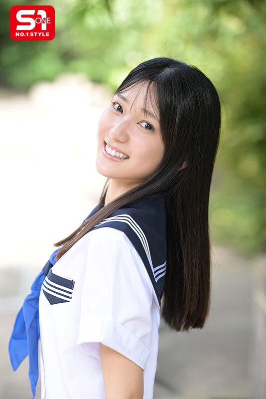 清楚可愛い教え子に誘惑された俺は、彼女の顔、声、肉体に耐えきれず…背徳に溺れて挿れまくったわいせつ性交 初美なのか 004