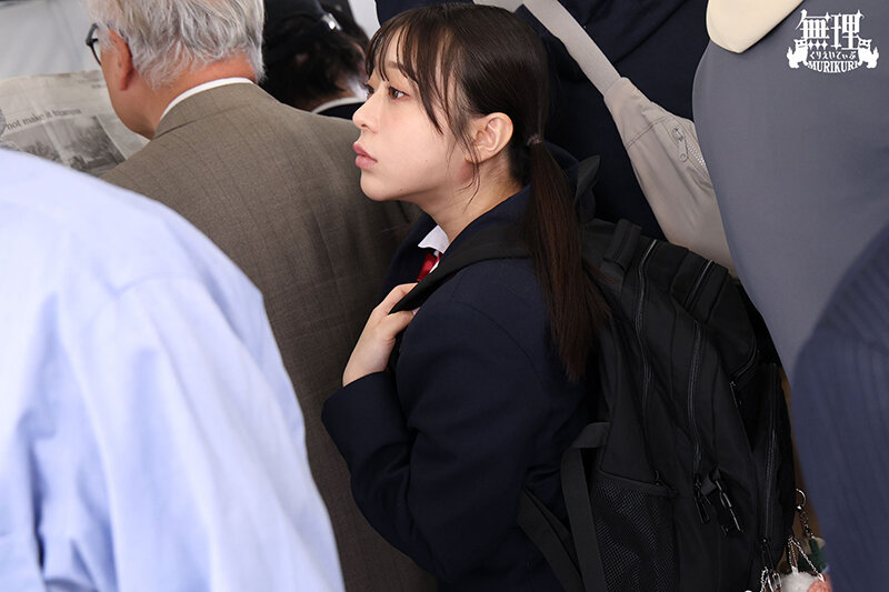 ちびロリJ●痴●ガチナマ路線 抱きあげ拘束で泣くほど締まるつるまん子宮に初めての中出しで理解らせ生便器 010